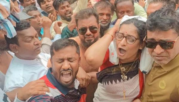 জিনজিরায় বিএনপির সমাবেশে হামলার অভিযোগ, নিপুণ রায় আহত
