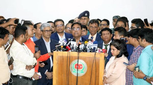 সরকারি বদলি-নিয়োগে লাগবে ইসির অনুমতি