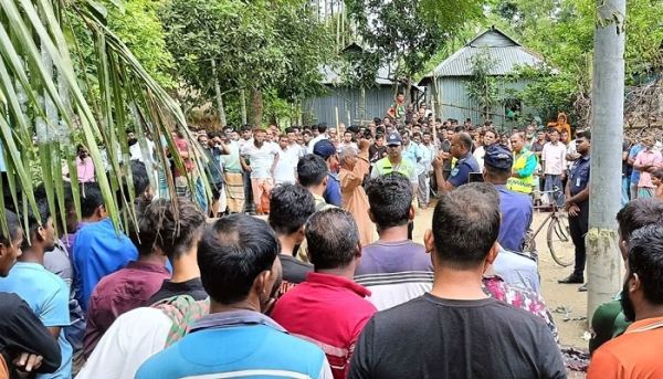 হোসেনপুরে চাচার হাতে ভাতিজা-ভাতিজি খুন