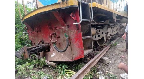 ভৈরবে ট্রেনের বগি লাইনচ্যুত
