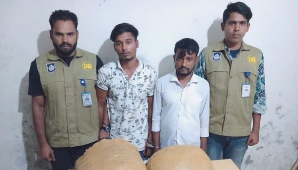 অষ্টগ্রামে ৮ কেজি গাঁজাসহ দুই মাদক ব্যবসায়ী গ্রেফতার