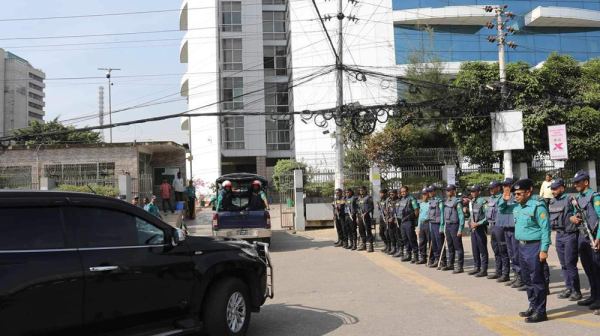 নির্বাচন ভবন ঘিরে ৩ স্তরের নিরাপত্তা