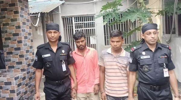 ভৈরবে ৭৫ লাখ টাকার ভারতীয় পণ্যসহ আটক ২