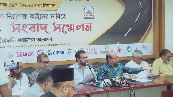৮ মাসে সড়কে প্রাণ গেল ৩৩১৭ জনের