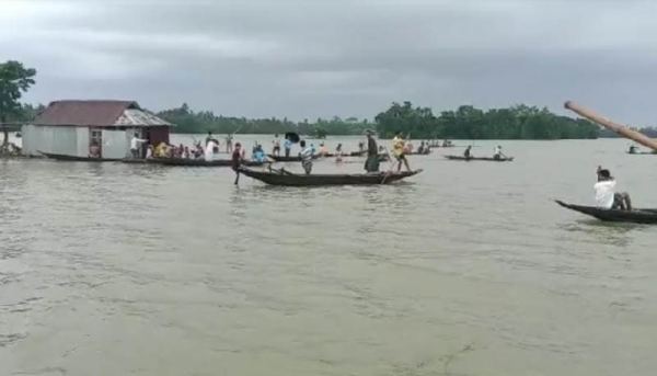 সুনামগঞ্জে নৌকাডুবে তিন ভাই-বোনের মৃত্যু