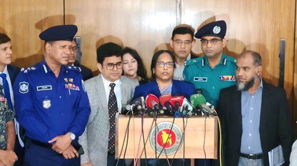 নির্বাচন পেছানোর কোনো সুযোগ নেই : ইসি রাশেদা