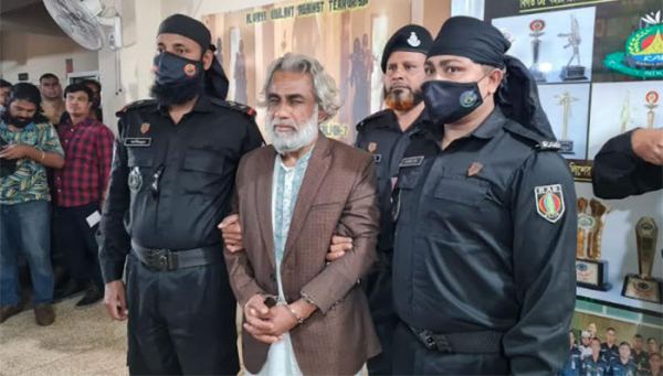স্বামী-স্ত্রী পরিচয়ে হোটেলে তরুণীকে খুন, কথিত স্বামী গ্রেপ্তার