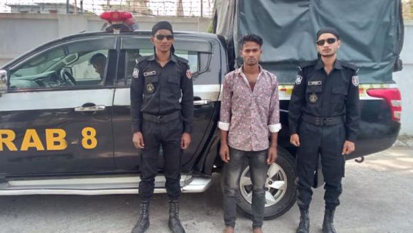 তালতলীতে মেয়ের আপত্তিকর ভিডিও ভাইরাল, লজ্জায় মায়ের আত্মহত্যা