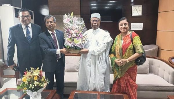 পাঁচ দিনের সফরে ঢাকায় ওআইসির মহাসচিব