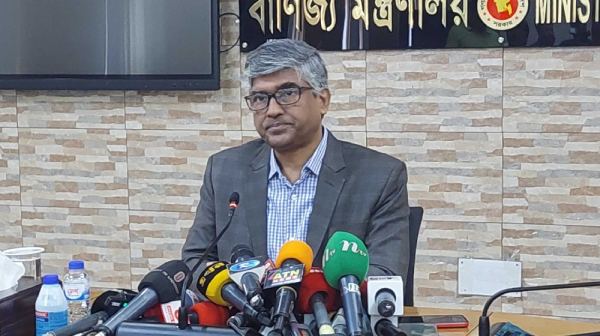 আলু-পেঁয়াজ-ডাল ও তেল মিলবে অর্ধেক দামে