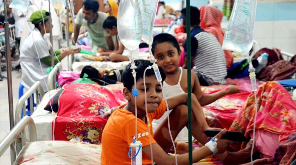 ডেঙ্গুতে ৬ জনের প্রাণহানি, হাসপাতালে ৬৪৫