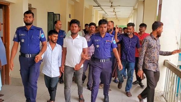 কিশোরগঞ্জে অটোরিকশাচালককে হত্যার দায়ে চারজনের মৃত্যুদণ্ড