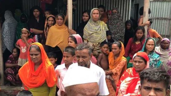 কটিয়াদীতে প্রবাসীর স্ত্রীর গলাকাটা মরদেহ উদ্ধার