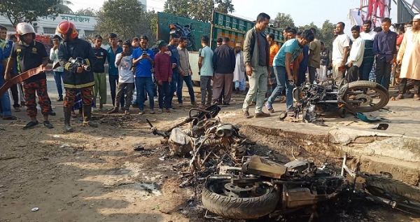 ভালুকায় জুট ব্যবসা নিয়ন্ত্রনকে কেন্দ্র করে বিএনপির দুই পক্ষের মাঝে সংঘর্ষ