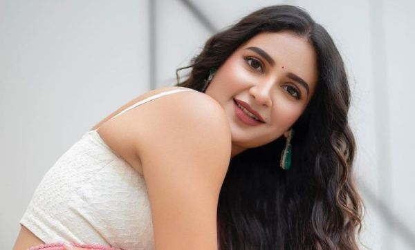 শুভশ্রীর অন্তরঙ্গ ছবি ভাইরাল