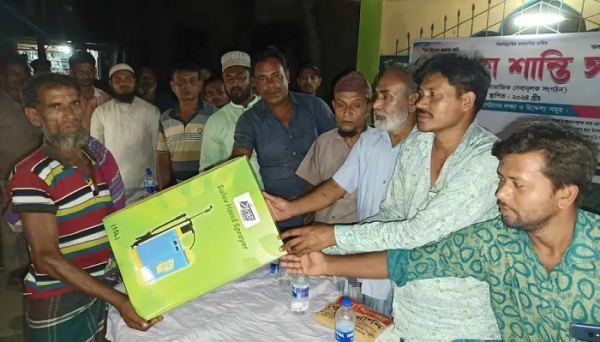 পাকুন্দিয়ায় অসহায়দের পাশে “একতা শান্তি সংঘ"