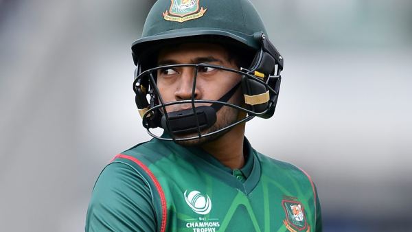 টেস্ট সিরিজ থেকে ছিটকে গেলেন মুশফিক, নিশ্চিত করল বিসিবি