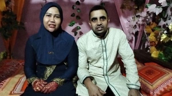 প্রেমের টানে করিমগঞ্জে মালয়েশিয়ান তরুণী মিসনেওয়াতী