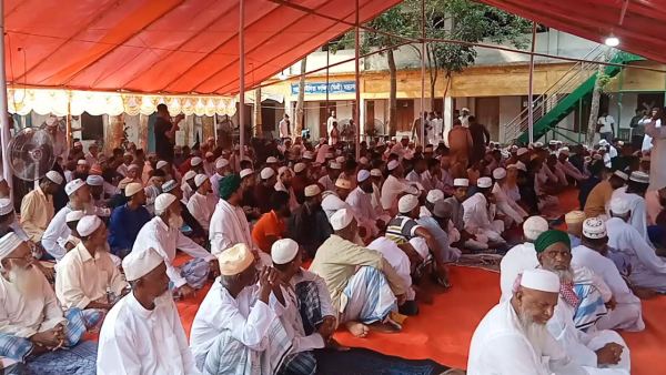 সৌদির সঙ্গে মিল রেখে দেশের বিভিন্ন এলাকায় ঈদুল আজহা উদযাপন