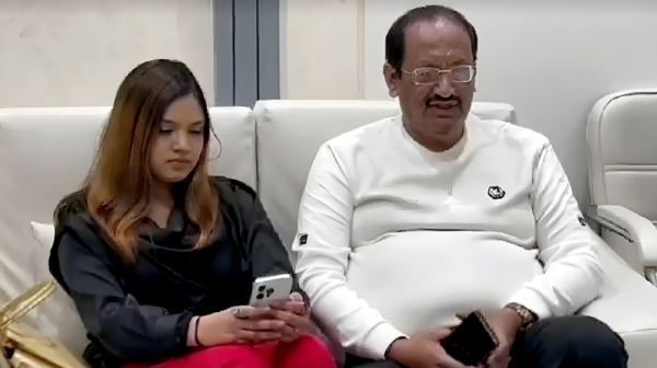 বইমেলা থেকে এবার ডিবি কার্যালয়ে মুশতাক-তিশা