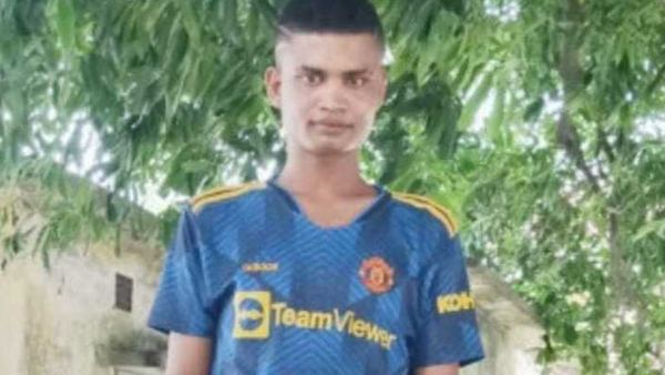 ইটনায় রাস্তায় পড়ে ছিল মানসিক ভারসাম্যহীন যুবকের মরদেহ