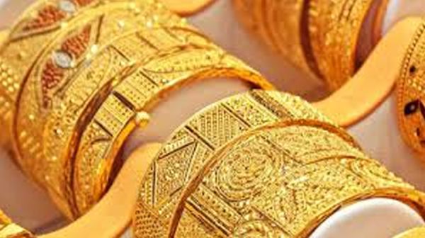 তিন দফা কমার পর আবারো বাড়লো সোনার দাম