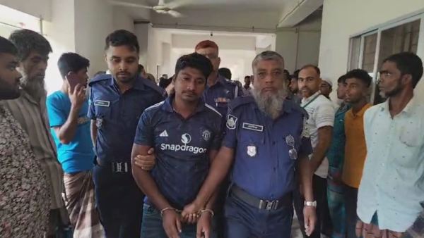 চরফ্যাশনে দুই ভাইকে গলা কেটে হত্যার পর লাশ পোড়ানোর মামলায় ৩ জনের মৃত্যুদণ্ড