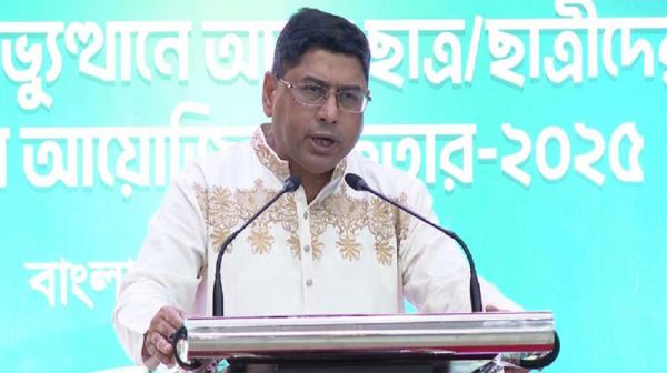জুলাই অভ্যুত্থানে আহতদের পাশে থাকার ঘোষণা দিলেন সেনাপ্রধান