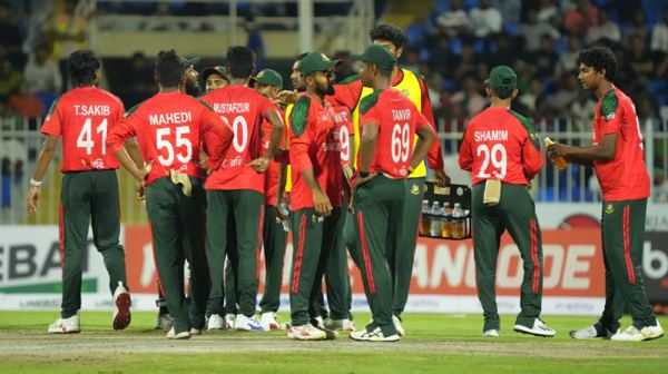 আইসিসি ওয়ানডে র‌্যাংকিংয়ে এক ধাপ পিছিয়েছে বাংলাদেশ