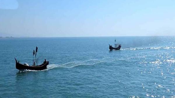 মধ্যরাত থেকে ৫৮ দিন সাগরে মাছ ধরা নিষিদ্ধ