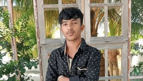 কটিয়াদীতে স্কুল কমিটি গঠনকে কেন্দ্র করে সংঘর্ষে ছাত্রদল নেতা নিহত