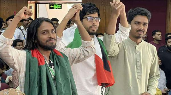 রাকসুর ২৩ পদের ২০টিতেই জয়ী শিবিরের প্যানেল