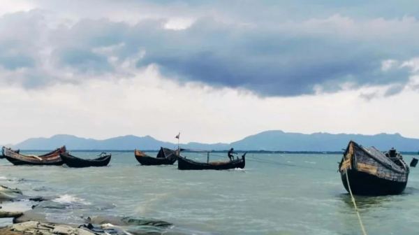 আটক ২৪ জেলেকে ফেরত দিয়েছে আরাকান আর্মি