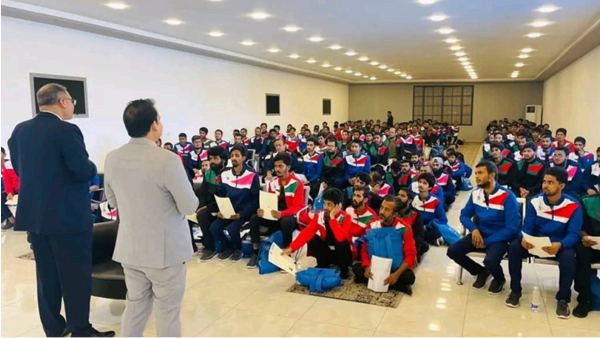 লিবিয়া থেকে ফিরলেন আরও ১৭৬ বাংলাদেশি