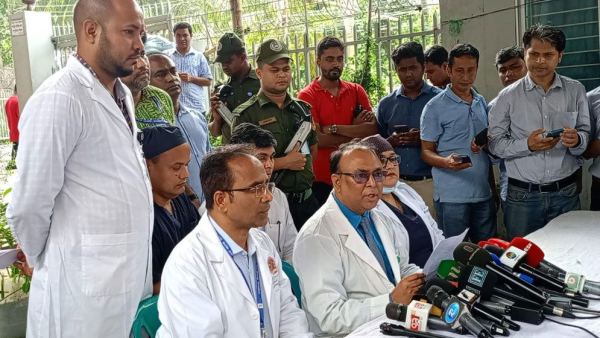 দগ্ধ ৪ জনের অবস্থা আশঙ্কাজনক, দুজনকে ছাড়পত্র