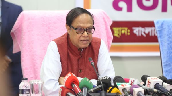 জুলাইয়ের মধ্যে ছয়টি দুর্বল ব্যাংক একীভূত হচ্ছে : গভর্নর