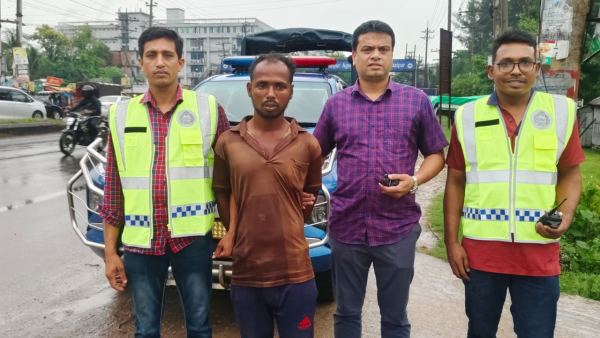 থাকা-খাওয়ার খোঁটা দেওয়ায় দুই শিশু সন্তানসহ ভাবিকে হত্যা করেন নজরুল