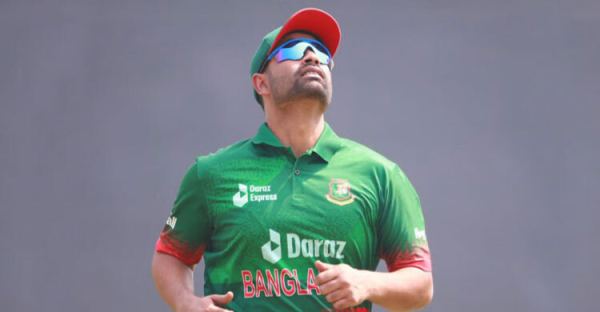 আবেগঘন স্ট্যাটাস দিয়ে আন্তর্জাতিক ক্রিকেটকে বিদায় বললেন তামিম