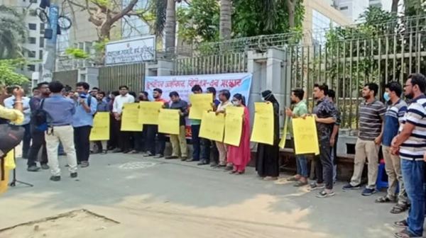 ৪ বিসিএসের নিয়োগ দ্রুত শেষ করতে রোডম্যাপ চান চাকরিপ্রার্থীরা