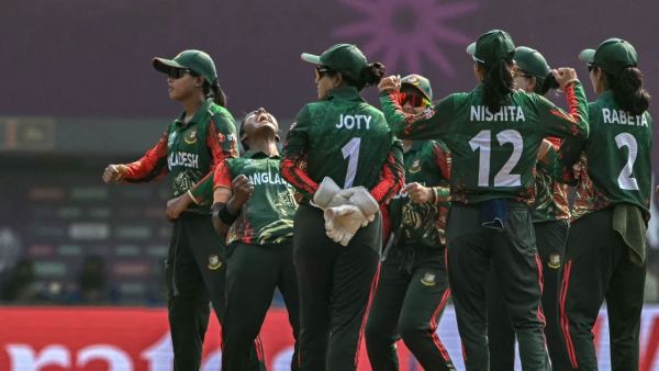 শ্রীলঙ্কার কাছে হেরে সেমির স্বপ্ন শেষ বাংলাদেশের