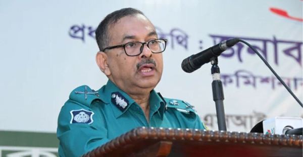আইজিপির পদমর্যাদা পেলেন ডিএমপি কমিশনার সাজ্জাত আলী