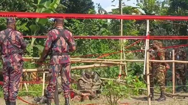 মেহেরপুরের গ্রামে মিলল ৯৬ স্থলমাইন