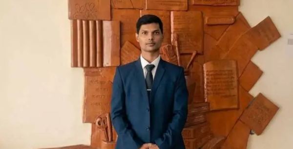 আনসার বাবার ইউনিফর্মে স্বপ্ন বুনে পুলিশ ক্যাডারে প্রথম বাচ্চু রহমান