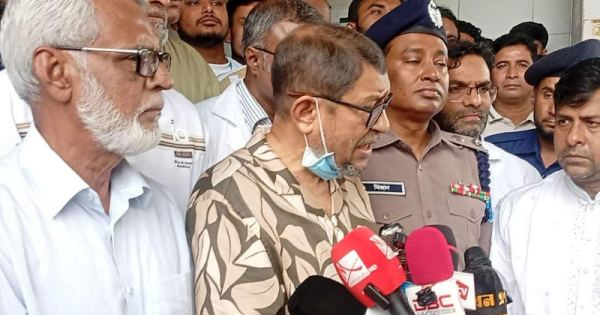 কর্তৃপক্ষের অবহেলায় ৬ নবজাতকের মৃত্যু, দোষীদের বিরুদ্ধে ব্যবস্থা নেওয়া হবে : কিশোরগঞ্জে স্বাস্থ্যমন্ত্রী