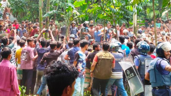 শিশুর বস্তাবন্দি মরদেহ উদ্ধার: অভিযুক্ত আটক, বিক্ষোভে উত্তপ্ত আদিতমারী