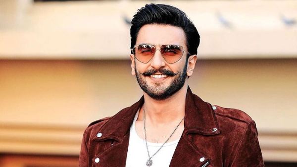 কাজের প্রলোভনে রণবীরকে কুপ্রস্তাব, জানালেন ভয়াবহ অভিজ্ঞতা