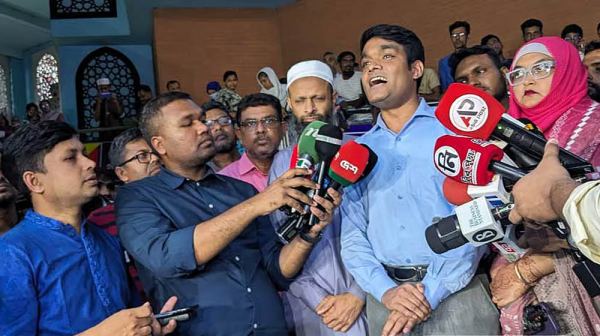 অস্বাস্থ্যকর পরিবেশের জন্য আ-দ্বীন হাসপাতালকে ৩ লাখ টাকা জরিমানা