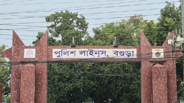 বগুড়া পুলিশ লাইন্স থেকে এএসআইয়ের ঝুলন্ত মরদেহ উদ্ধার