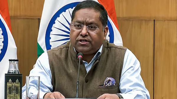 গঙ্গা পানি চুক্তি নিয়ে দুই দেশের যৌথ নদী কমিশনে আলোচনা হবে: জয়সোয়াল