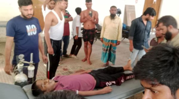 কটিয়াদী উপজেলা পরিষদের পুকুর থেকে শিক্ষার্থীর মরদেহ উদ্ধার